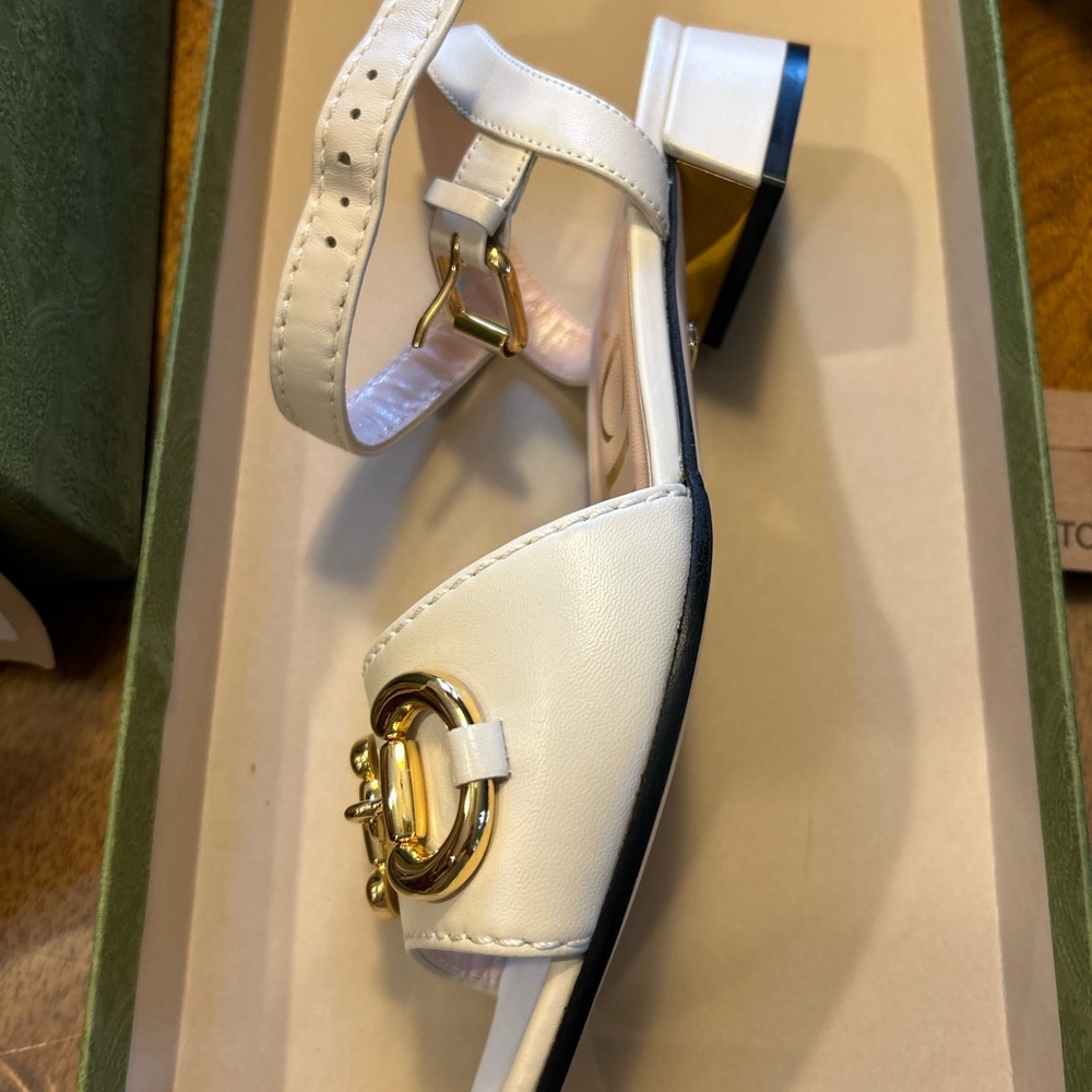 Gucci Cream Flats with Gold Buckle